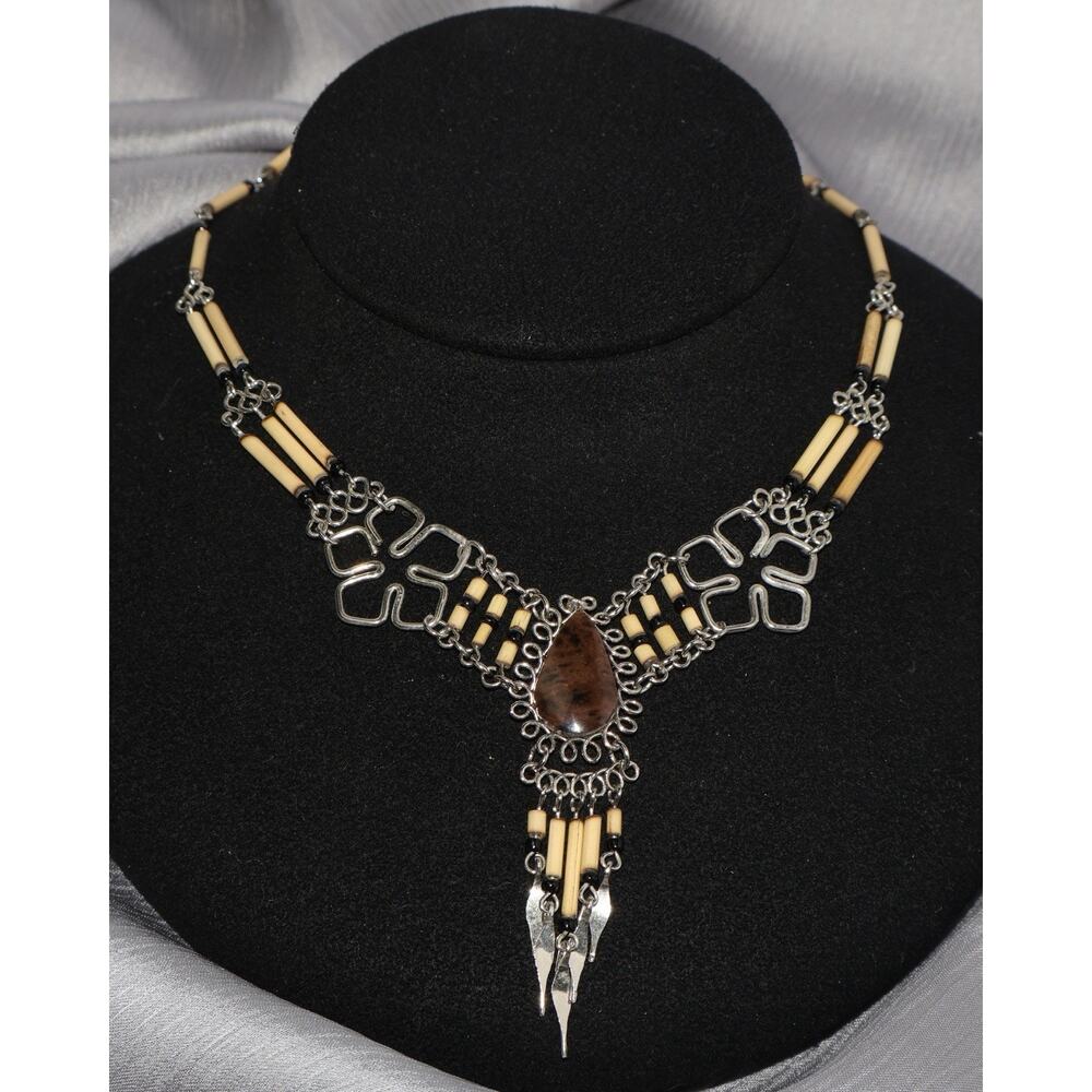 Handmade Peruvian Bamboo Beads & Jasper Silver Tone Necklace 8.32G / 16in
